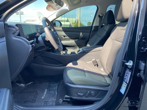 Used 2025 Hyundai Tucson SEL image 17