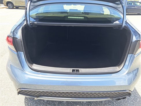 Used 2022 Toyota Corolla SE image 8