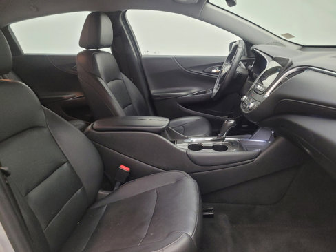 Used 2016 Chevrolet Malibu LT w/ Leather Package image 21