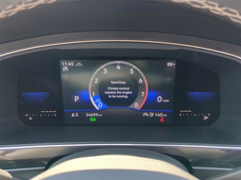 Used 2022 Volkswagen Tiguan SE w/ Panoramic Sunroof Package image 27