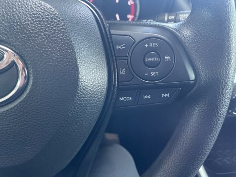 Used 2024 Toyota RAV4 XLE image 22