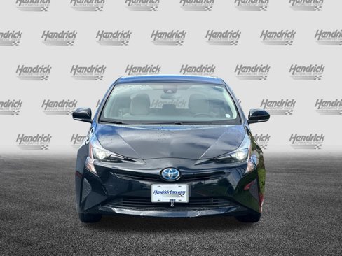 Used 2018 Toyota Prius One image 10