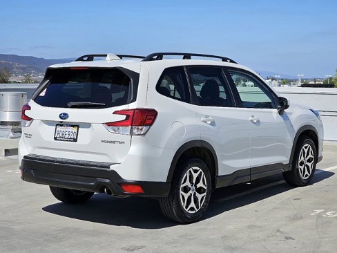 Certified 2022 Subaru Forester Premium image 16