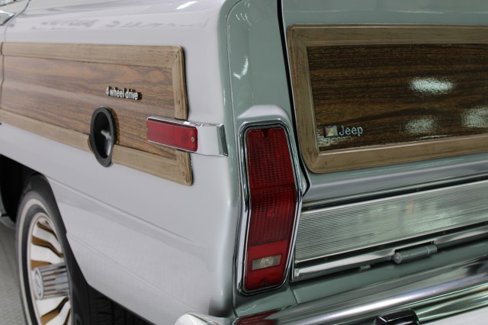 Used 1986 Jeep Grand Wagoneer image 46