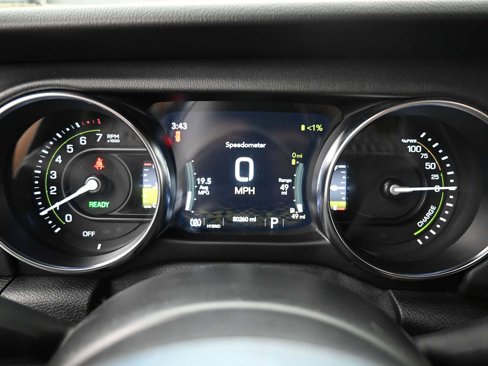 Used 2021 Jeep Wrangler Sahara w/ Cold Weather Group image 7