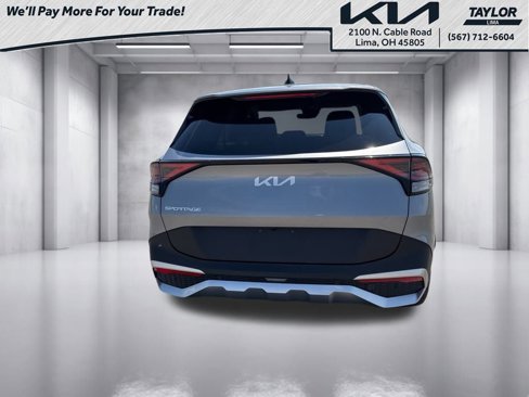 Used 2024 Kia Sportage LX image 6