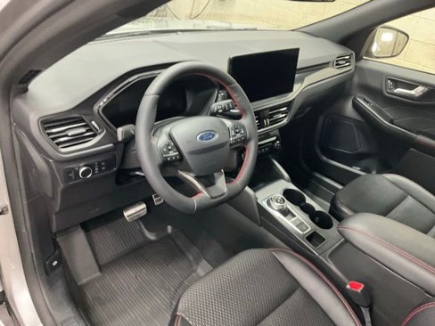 Used 2024 Ford Escape ST-Line w/ Tech Pack #1 image 5