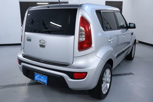 Used 2012 Kia Soul + image 7