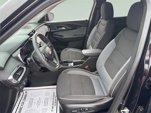 Used 2023 Chevrolet TrailBlazer LT w/ Convenience Package image 15