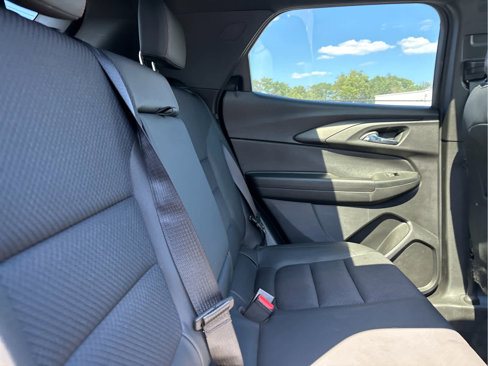 Used 2021 Chevrolet TrailBlazer RS w/ Sun and Liftgate Package image 39