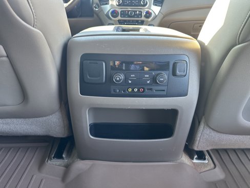 Used 2015 GMC Yukon SLT w/ Open Road Package image 23