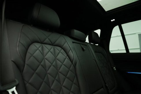 Used 2025 BMW X5 xDrive40i w/ Climate Comfort Package image 31