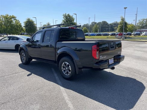 Used 2020 Nissan Frontier PRO-4X image 5