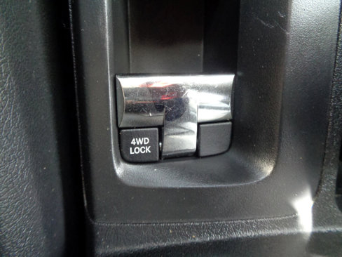 Used 2017 Jeep Patriot Sport image 34