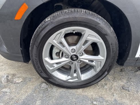 Certified 2023 Hyundai Kona SEL image 9