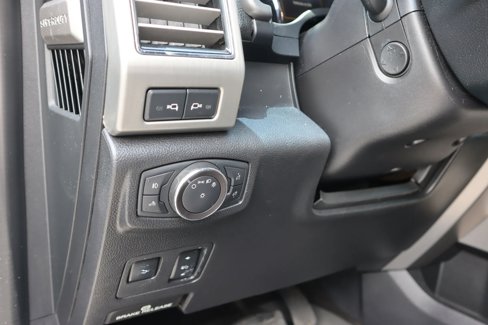 Used 2018 Ford F250 Platinum w/ Platinum Ultimate Package image 11