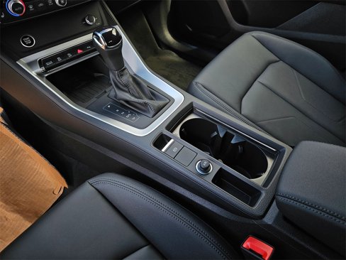 New 2025 Audi Q3 2.0T Premium image 15