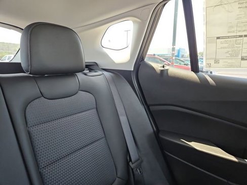New 2025 Chevrolet Trax LT w/ Driver Confidence Package image 6