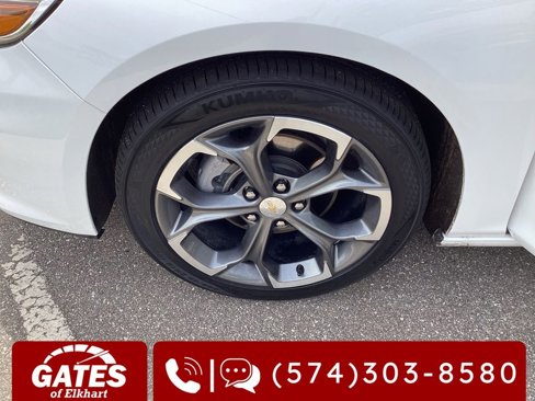 Used 2024 Chevrolet Malibu LT image 32