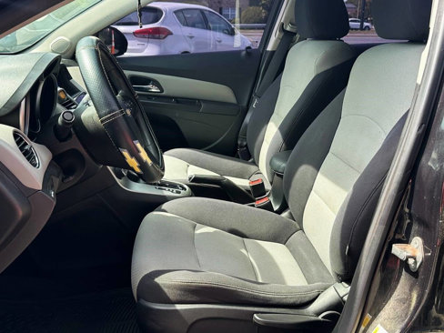 Used 2015 Chevrolet Cruze LS image 11