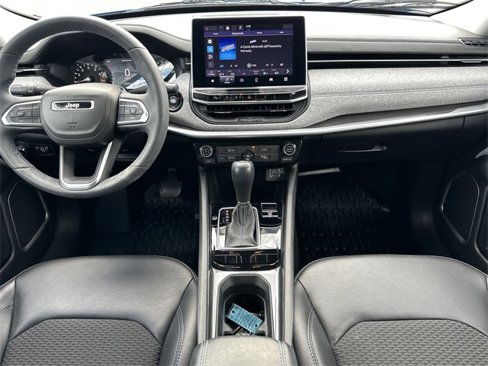 Certified 2022 Jeep Compass Latitude image 15