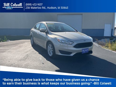 Used 2017 Ford Focus SE w/ Cold Weather Package image 1