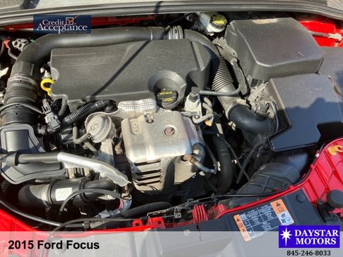 Used 2015 Ford Focus SE w/ SE Ecoboost Package image 10