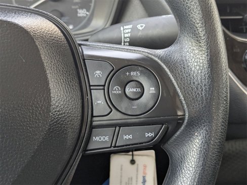 Used 2024 Toyota Corolla LE image 17