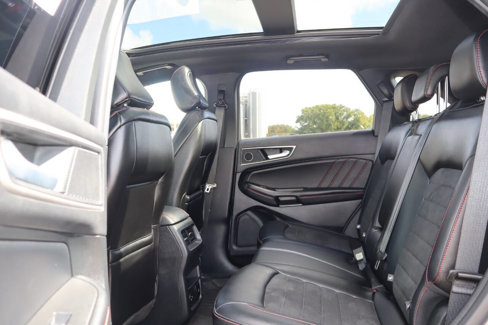 Used 2022 Ford Edge ST-Line w/ Class II Trailer Tow Package image 7