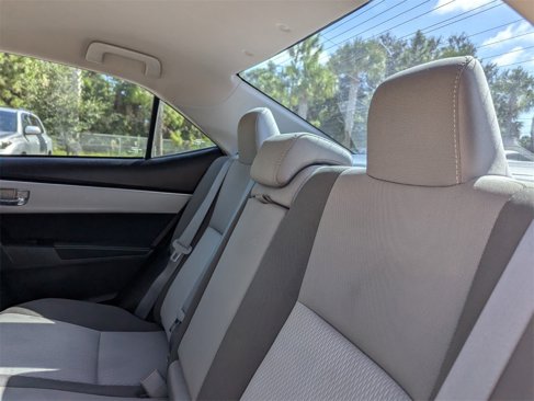 Used 2018 Toyota Corolla LE image 20