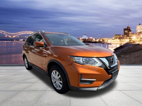 Used 2019 Nissan Rogue SV image 4