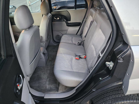 Used 2005 Saturn Vue AWD V6 w/ Comfort Pkg image 20