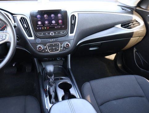 Used 2024 Chevrolet Malibu LT image 11