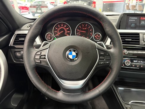 Used 2018 BMW 330i xDrive Sedan image 37