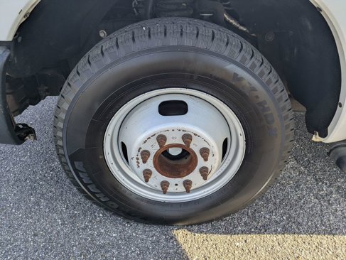 Used 2013 Ford F350 XL image 11