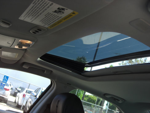 Used 2011 Lincoln MKZ AWD w/ 102A Rapid Spec Order Code image 6