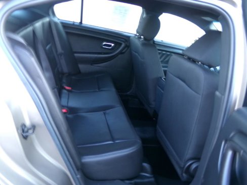 Used 2016 Ford Taurus Police Interceptor AWD image 38