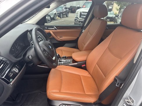 Used 2017 BMW X3 xDrive28i image 10