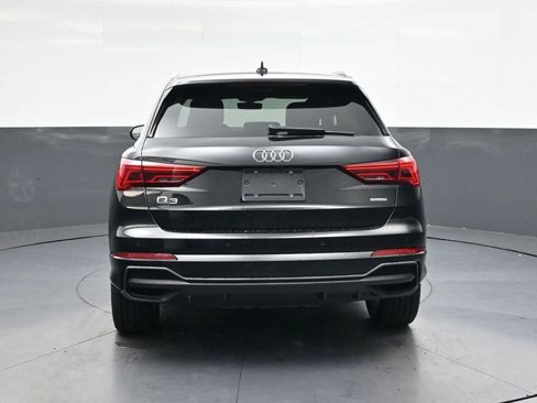 Used 2023 Audi Q3 2.0T Premium image 5