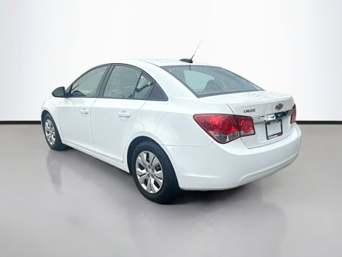 Used 2015 Chevrolet Cruze LS image 6