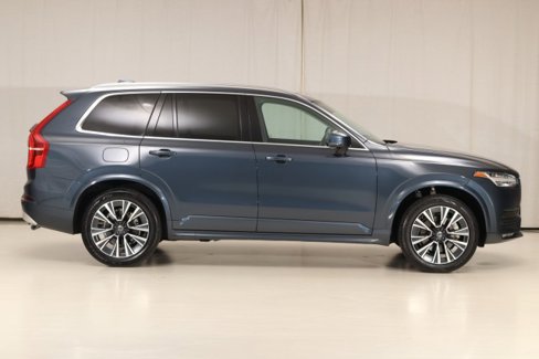 Used 2022 Volvo XC90 T5 Momentum w/ Advanced Package image 14