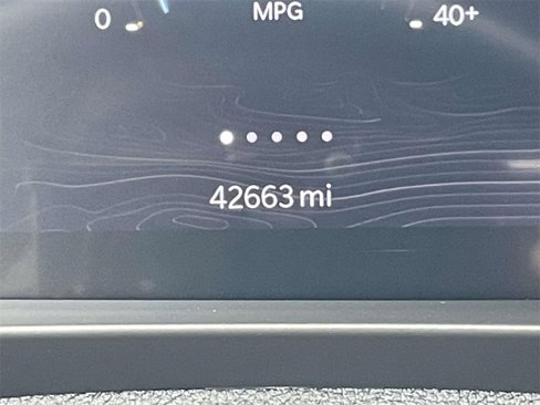 Used 2022 Jeep Grand Cherokee Limited image 26