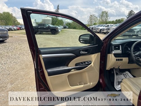 Used 2015 Toyota Highlander XLE image 59