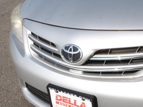Used 2013 Toyota Corolla LE image 3