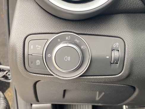 Used 2024 Alfa Romeo Giulia Ti image 36