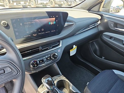 New 2026 Buick Envista Preferred image 18