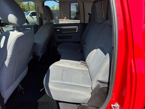 Used 2019 RAM 1500 Classic SLT image 22