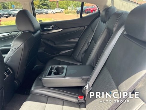 Used 2023 Nissan Maxima SV w/ Floor Mat Group image 14