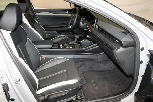 Used 2025 Kia K5 GT-Line w/ GT-Line Premium Package image 14