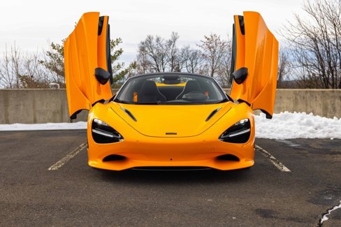 New 2025 McLaren 750S Spider image 19
